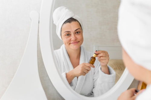 How Serums Help Enhance Your Skin Routine