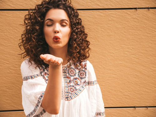 Curly Hair Care in India: Understanding Curl Patterns and Needs