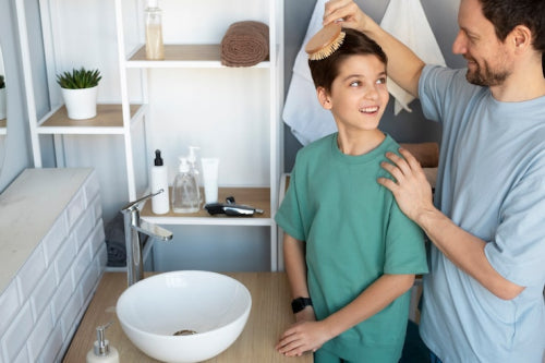 Low-Poo vs Regular Shampoo: When Gentler Cleansing Helps